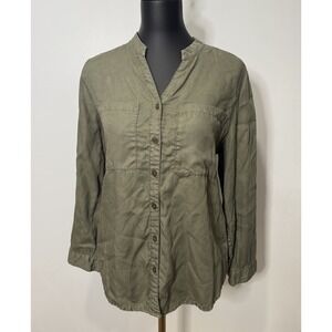 Chico's Size 1P Button Front Shirt Women's 8/10  Green Pockets